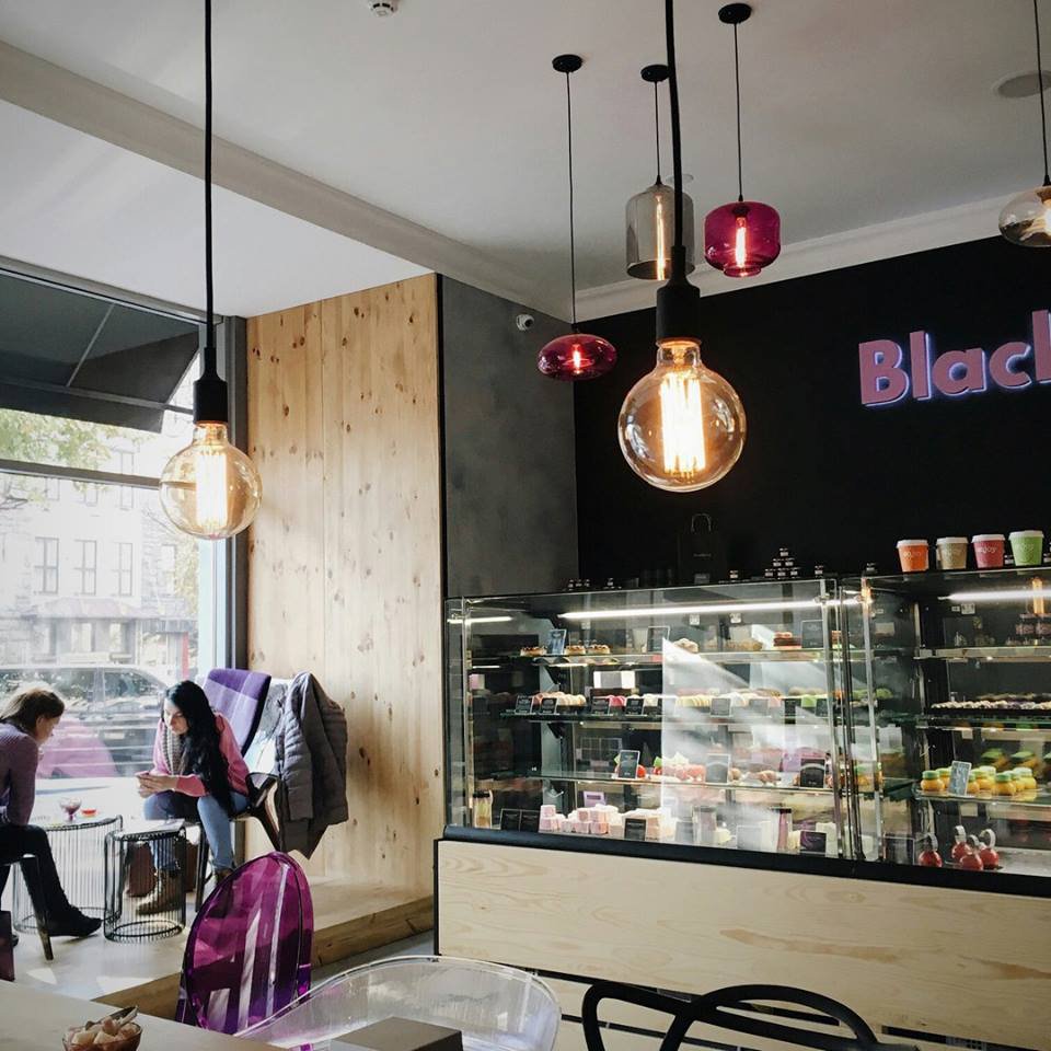 ShowRoom BlackBerry | Confectionery boutique