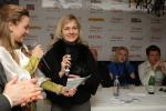 Ольга Насонова объявляет призеров среди ресторанов украинской кухни