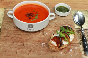изображение Томатный суп с инжиром и сырной брускеттой (300 г) --- 62 грн