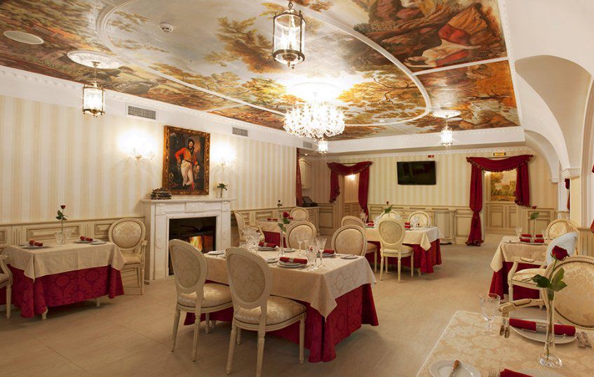 Khrustal | Russian noble cuisine restaurant