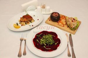 зображення По-вірменськи смачний обід в ресторані «Аni»