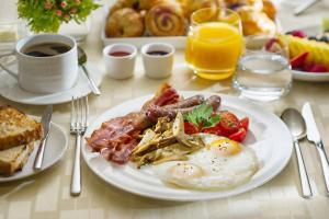 изображение Вкусные и полезные комплексные завтраки в эко-ресторане Батьківська хата
