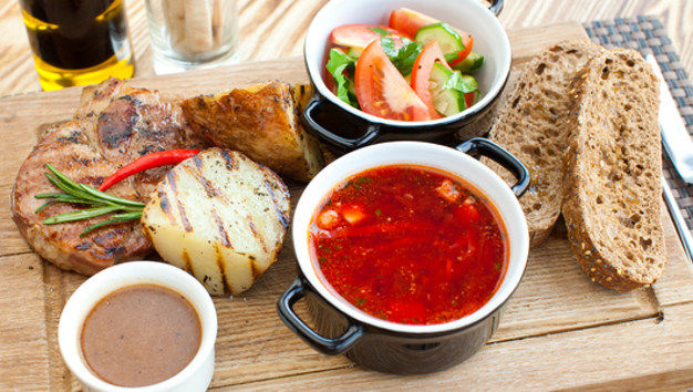 зображення Fusion Cafe: "Їжте у нас, смачно і різноманітно!"
