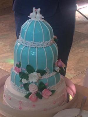 зображення Боровик: Весільний торт хочуть спробувати ВСЕ