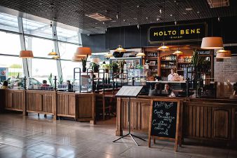 Molto Bene Bistro