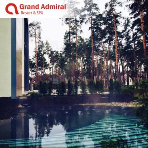 зображення Grand Admiral Resort & SPA: Джакузі на відкритому повітрі в листопаді