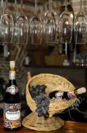 изображение Настроение молодого вина в Дольче Вита!