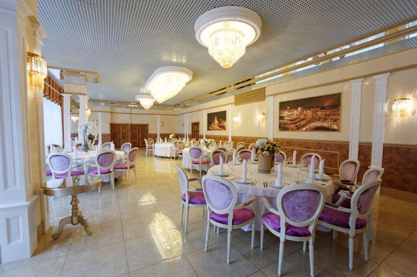 Kyiv | Restaurant of hotel complex