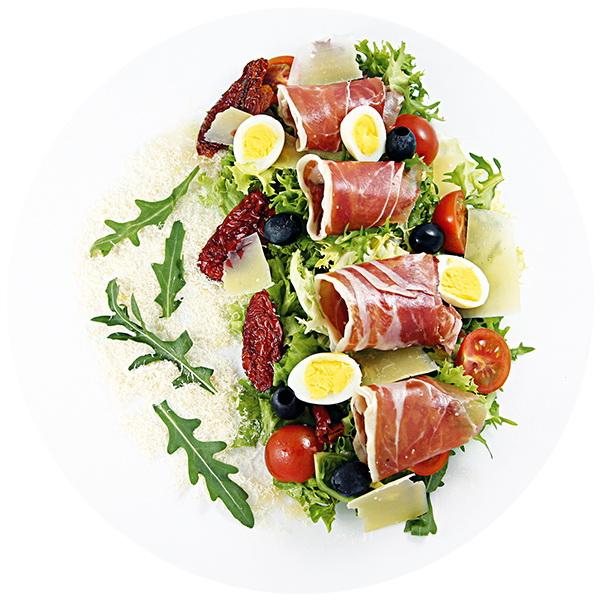 изображение "Фигаро": Испанский салат с хамоном для настоящих леди!