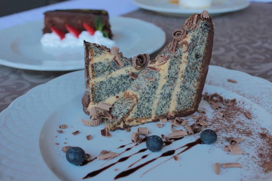 изображение Sobi CLUB: Вкуснейший десерт от кондитеров ресторана!