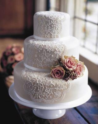 зображення "Фортеця": Весільний торт