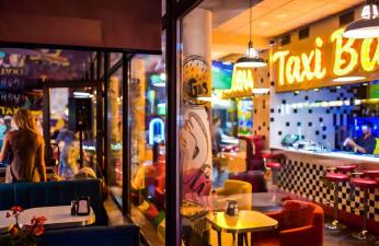 изображение Yellow Taxi Bar - оазис американской гастро-культуры!