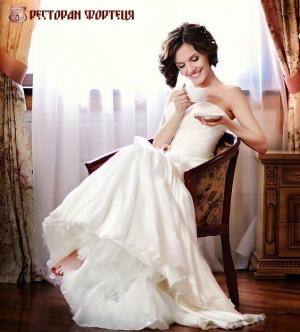 зображення "Фортеця": Кожній нареченій личить білий колір!