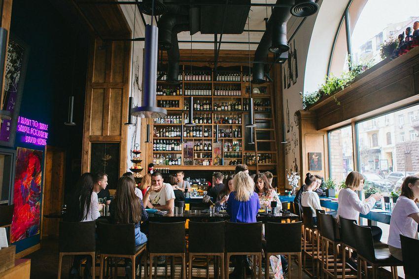 изображение Залы кафе и ресторанов заработают с 10 июня!