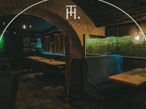 Hedonist Bar & Kitchen