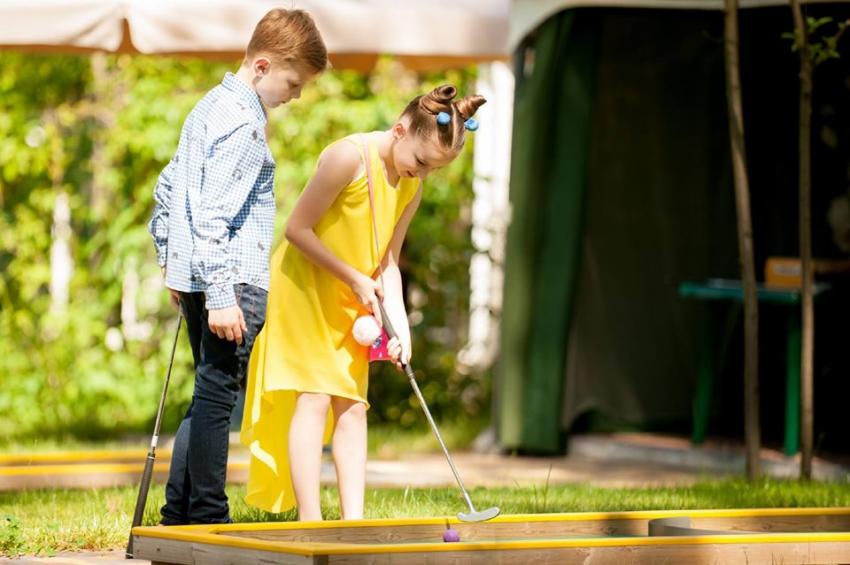 изображение "Вілла Віта": Хто сказав, що гольф — це гра тільки для дорослих?