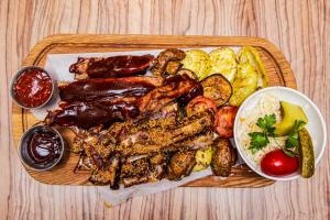 зображення Київська реберня: Пропонуємо насолодитися реберцями BBQ ❗️