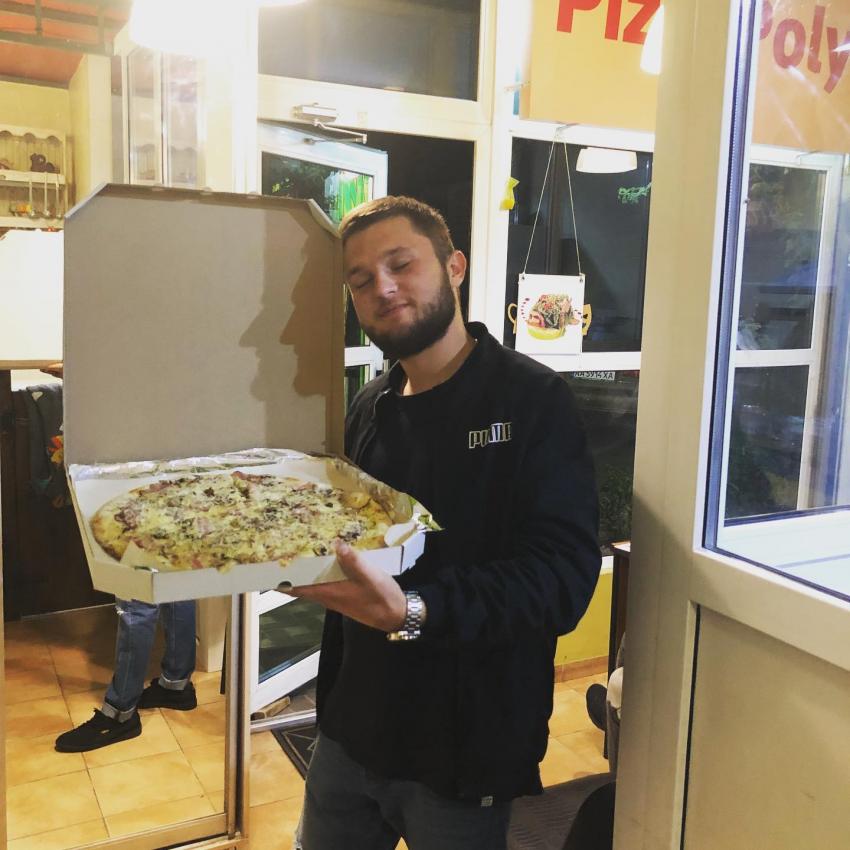 Pizza Poly | Pizzeria Delivery Service