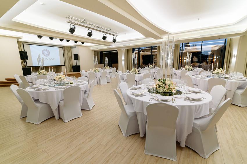 Tsunami Banquet Hall | Банкет-холл Ресторан