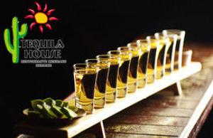 изображение В Tequila House правило: пить текилу метрами!