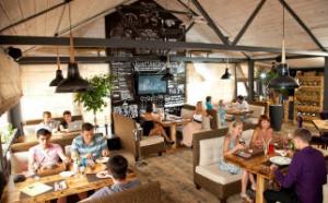 изображение Летняя терраса Tarantino Grill&Wine Bar – уютный оазис вкусной жизни